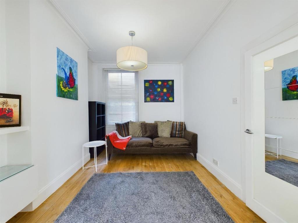 Luxury 4-Bedroom Modern Flat In Central London Steps From Station, Sleeps 9 In Style! Cameră foto