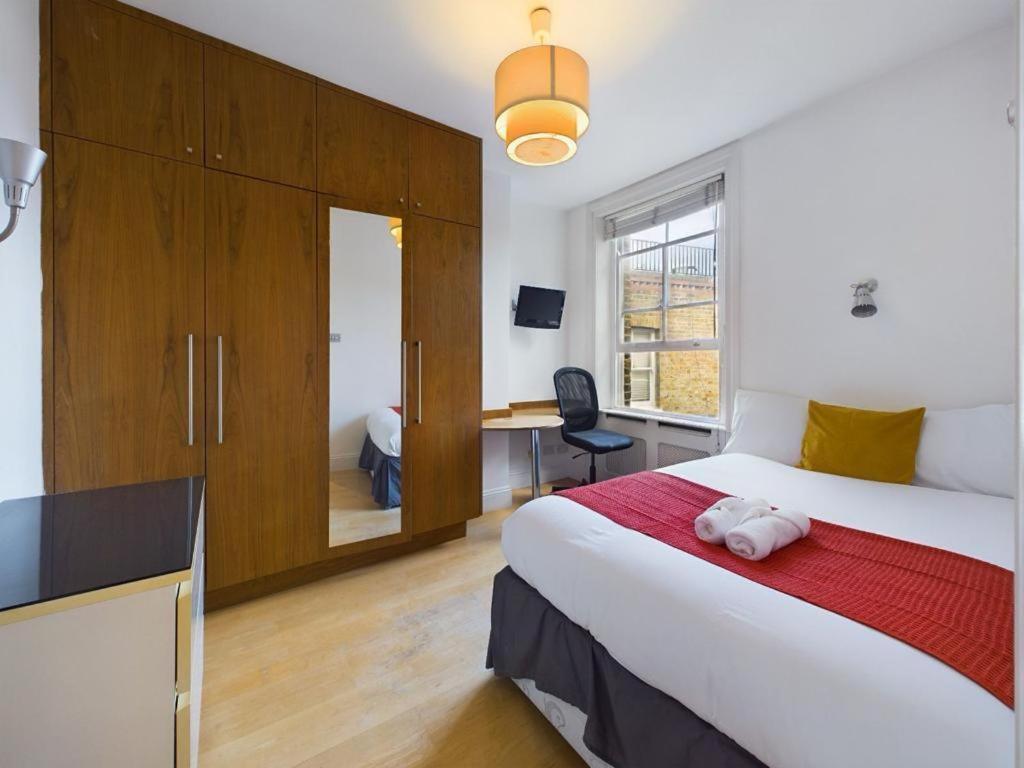 Luxury 4-Bedroom Modern Flat In Central London Steps From Station, Sleeps 9 In Style! Cameră foto